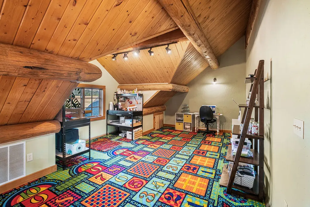 524 Arrow Hill Drive Hamilton MT 59840