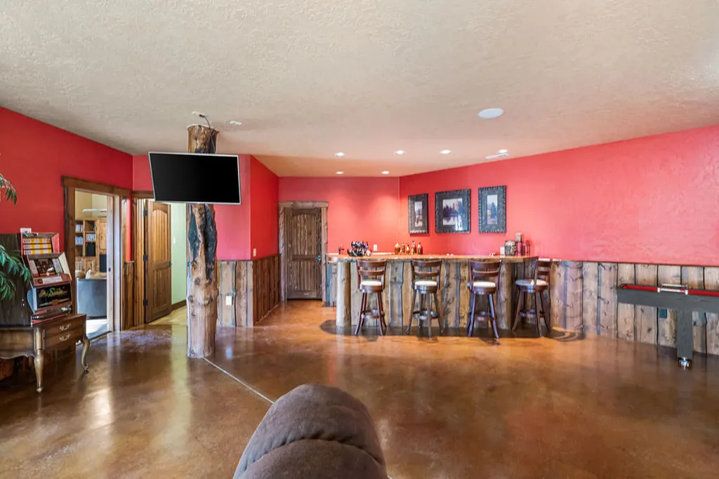 524 Arrow Hill Drive Hamilton MT 59840