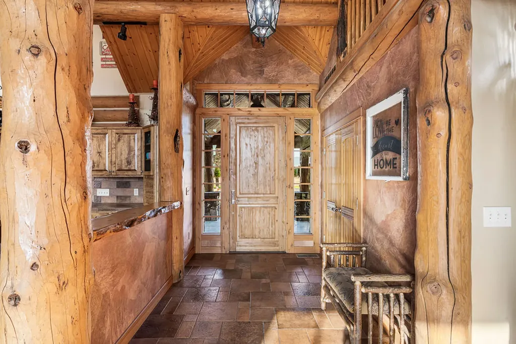 524 Arrow Hill Drive Hamilton MT 59840