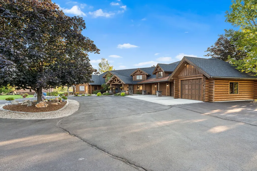 524 Arrow Hill Drive Hamilton MT 59840