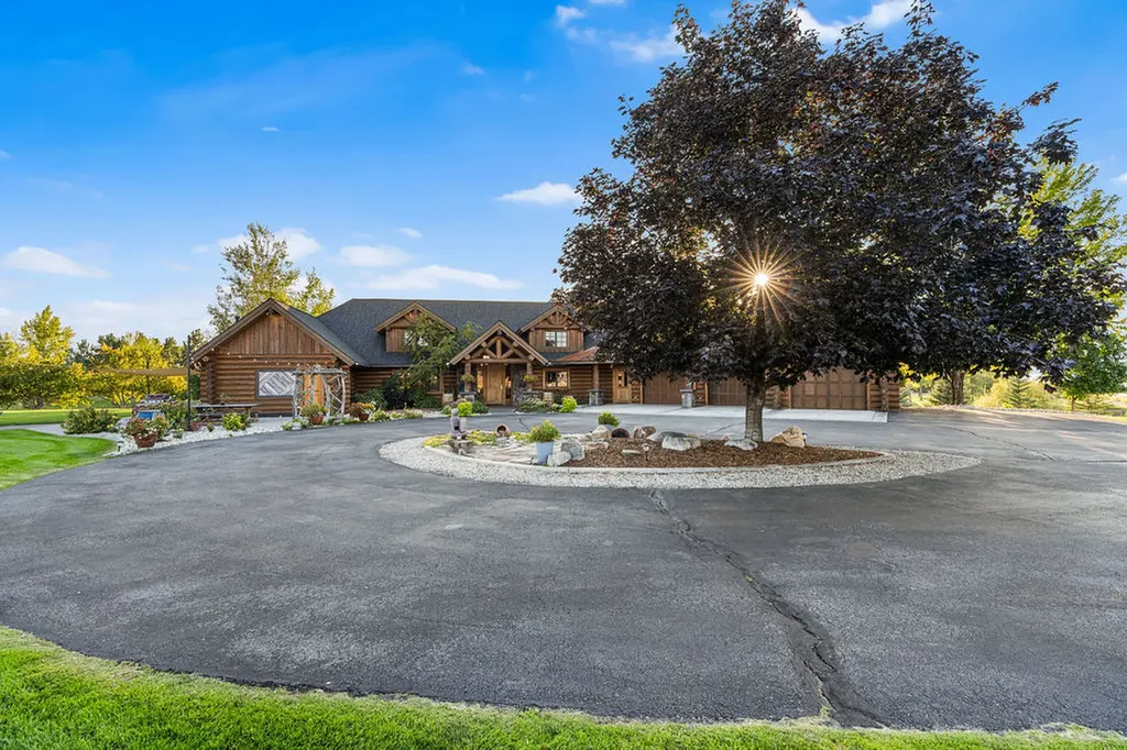 524 Arrow Hill Drive Hamilton MT 59840
