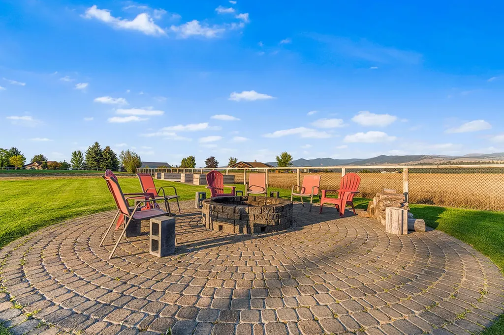 524 Arrow Hill Drive Hamilton MT 59840