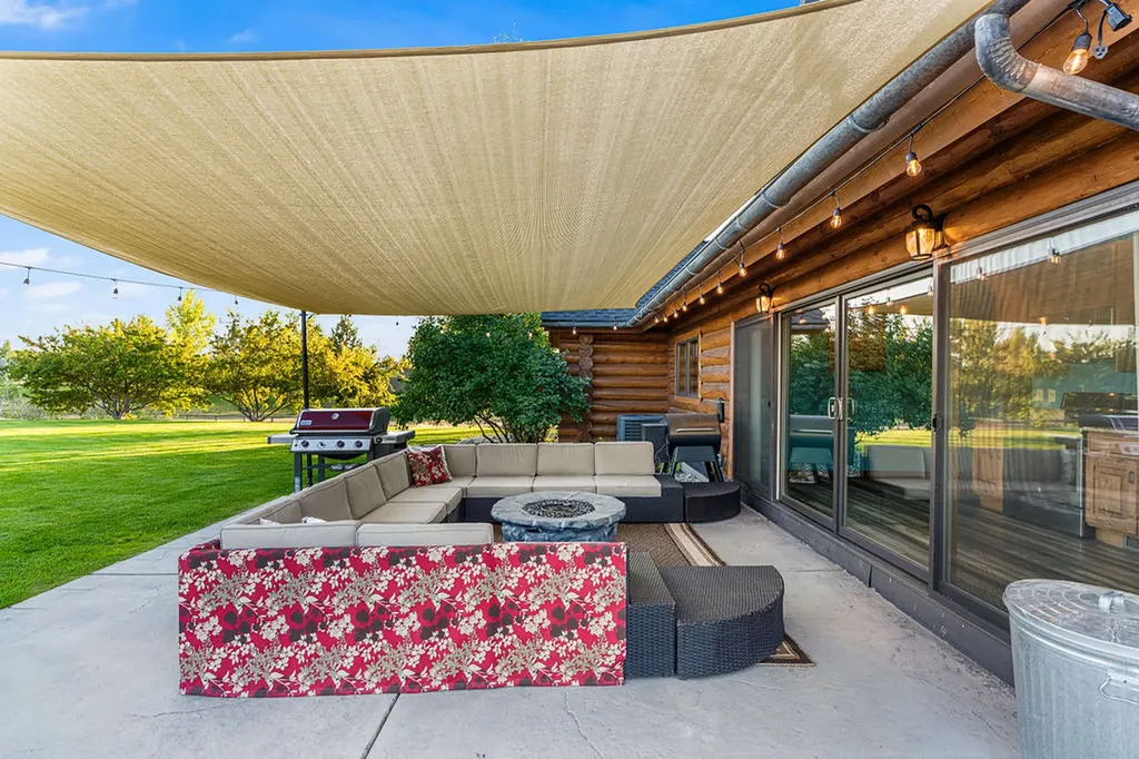 524 Arrow Hill Drive Hamilton MT 59840