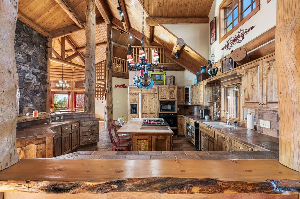 524 Arrow Hill Drive Hamilton MT 59840