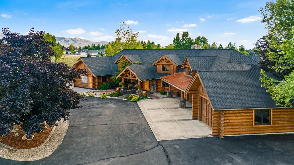 524 Arrow Hill Drive Hamilton MT 59840