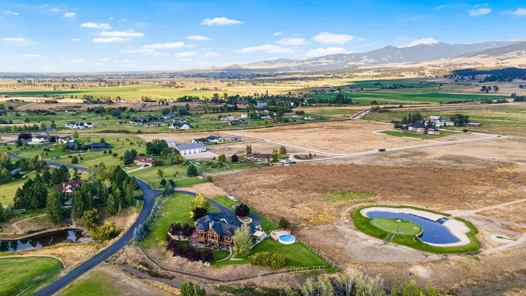 524 Arrow Hill Drive Hamilton MT 59840