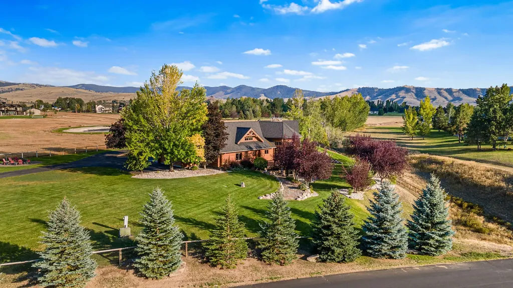524 Arrow Hill Drive Hamilton MT 59840