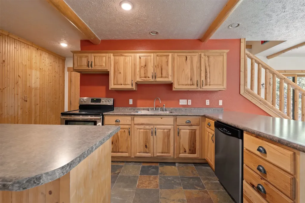 2171 Janney Road Butte MT 59701