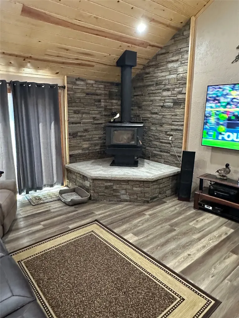 187 Little Thompson River Road Plains MT 59859