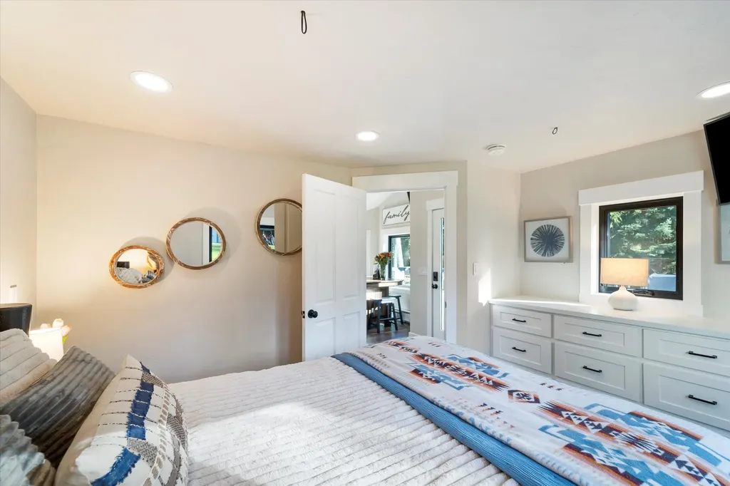 312 & 318 Island Drive Kalispell MT 59901