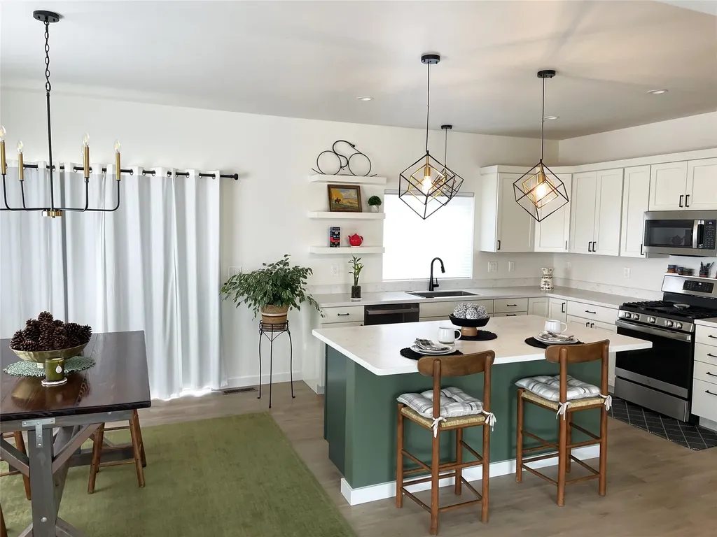 582 Holstein Way Kalispell MT 59901