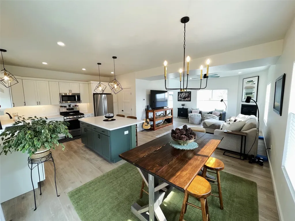 582 Holstein Way Kalispell MT 59901