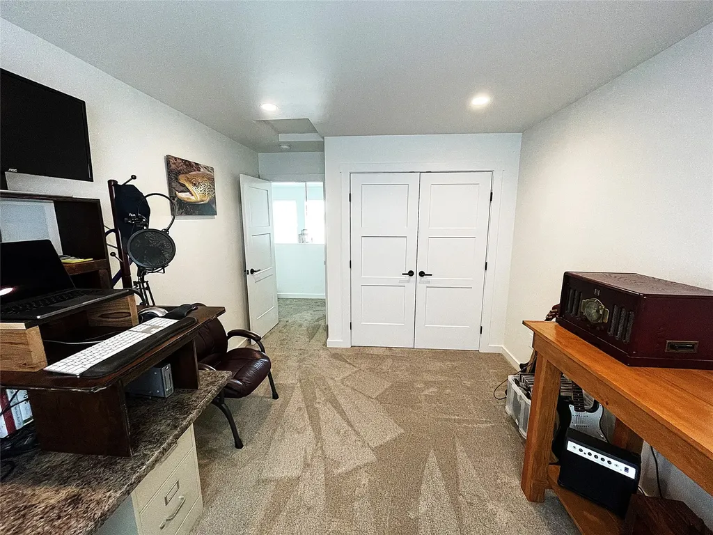 582 Holstein Way Kalispell MT 59901