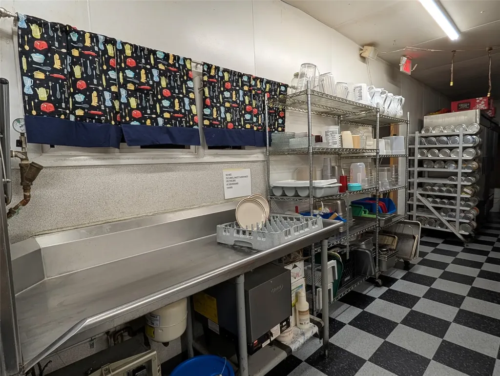460 Main Street Lincoln MT 59639