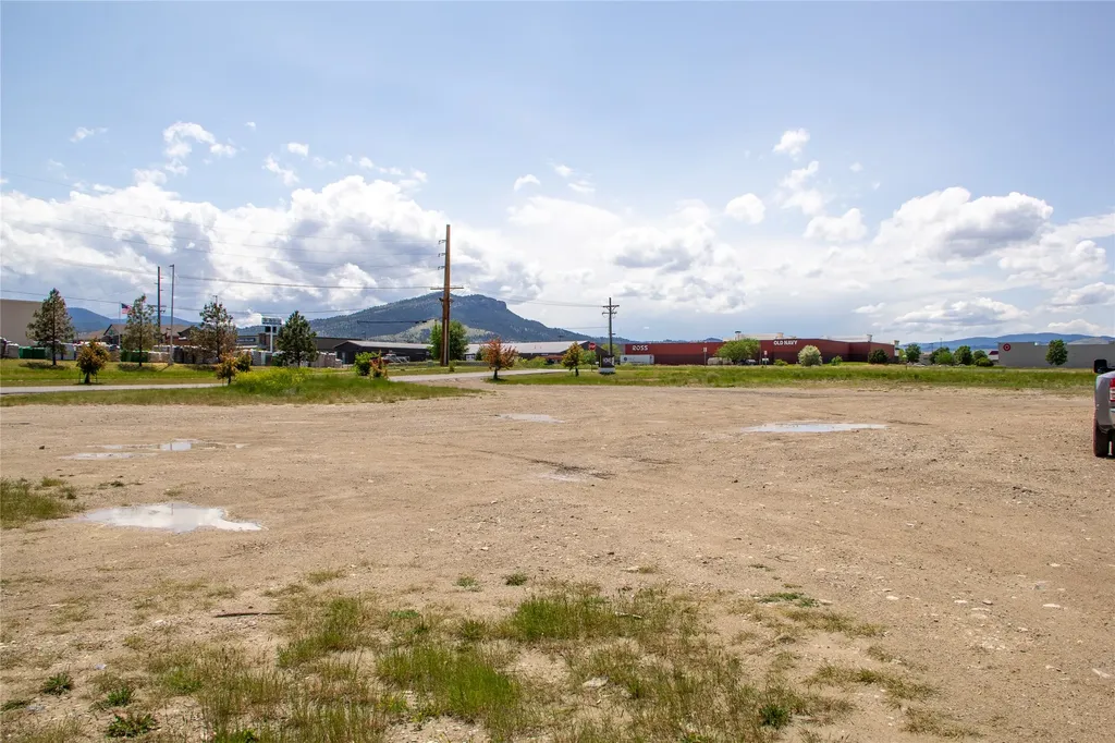 3315 N Sanders Street Helena MT 59602