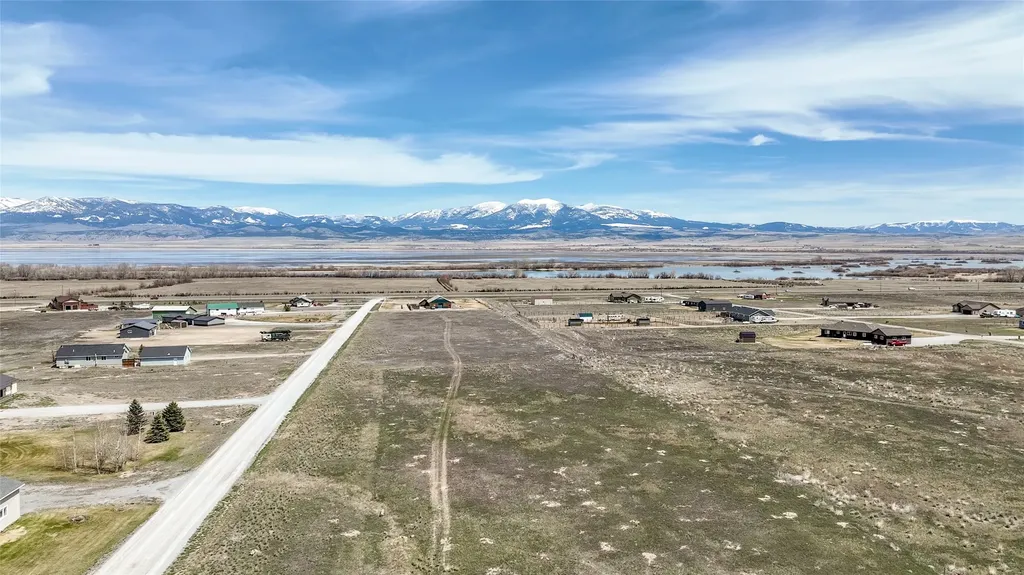 7 Grandview Loop Townsend MT 59644