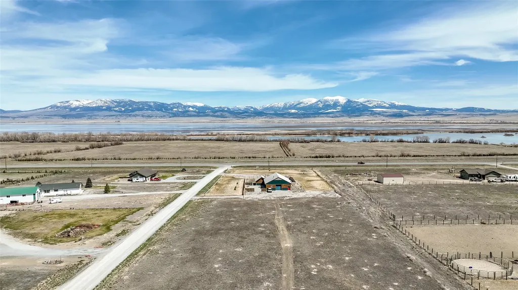 7 Grandview Loop Townsend MT 59644