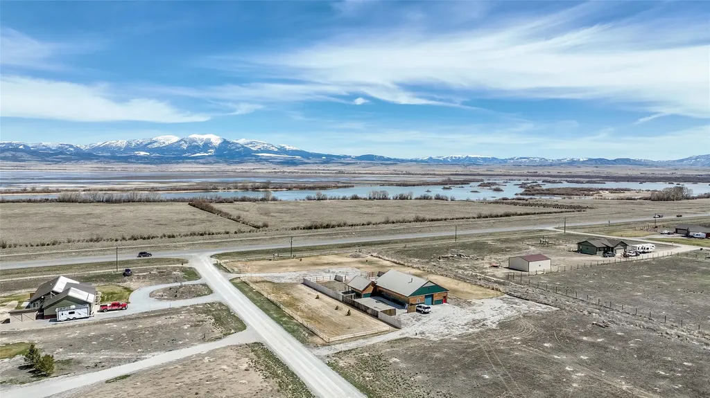 7 Grandview Loop Townsend MT 59644