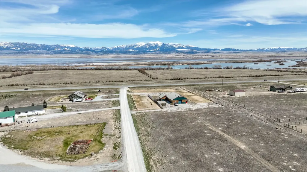 7 Grandview Loop Townsend MT 59644
