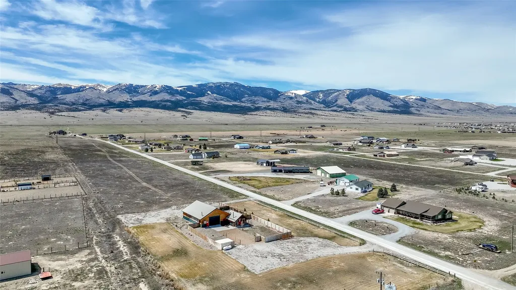 7 Grandview Loop Townsend MT 59644