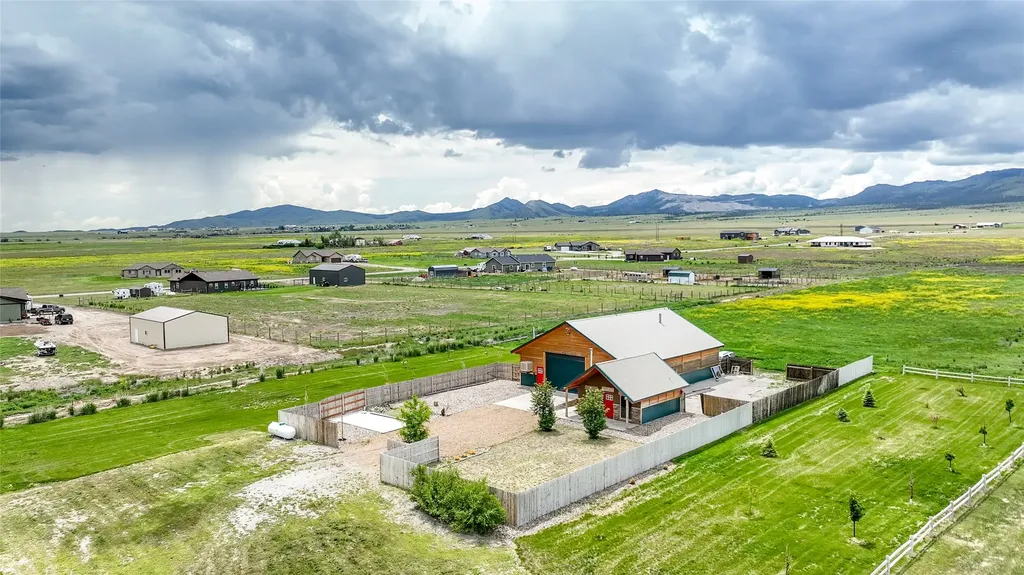 7 Grandview Loop Townsend MT 59644