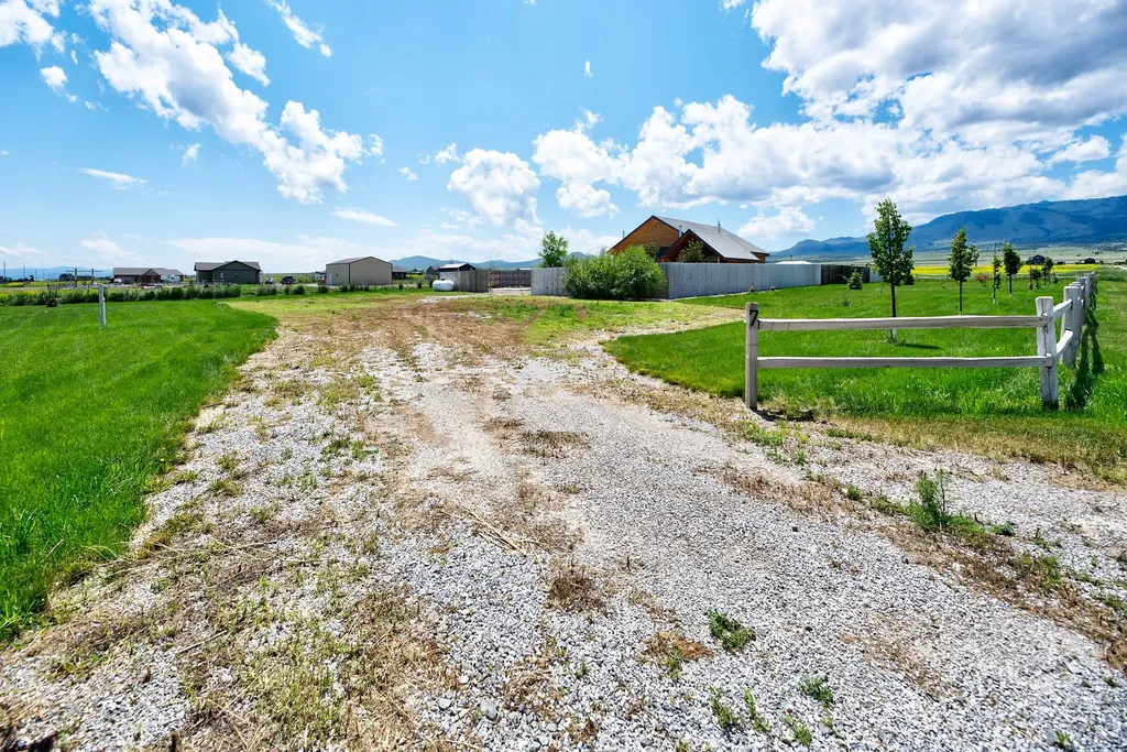 7 Grandview Loop Townsend MT 59644