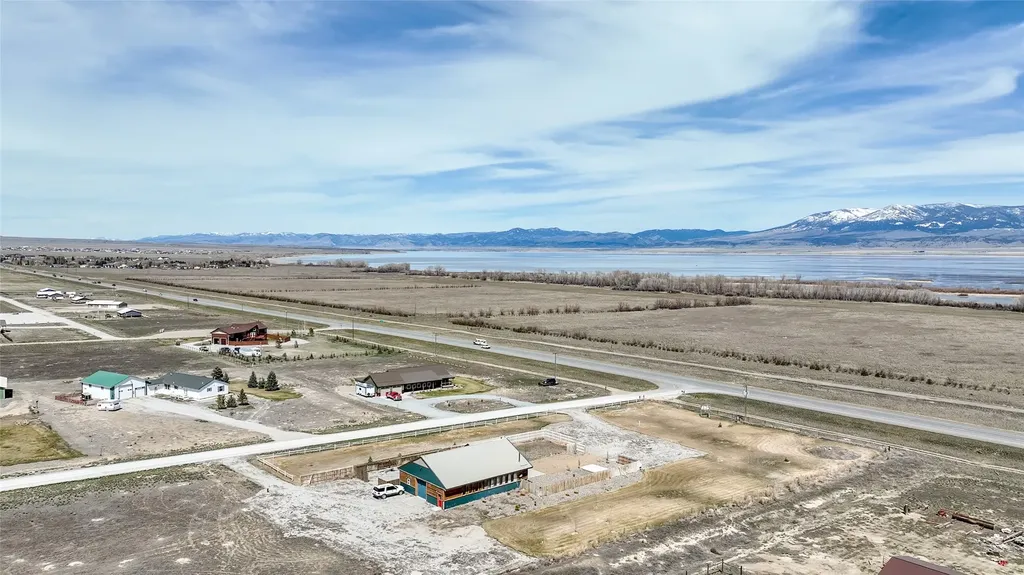 7 Grandview Loop Townsend MT 59644