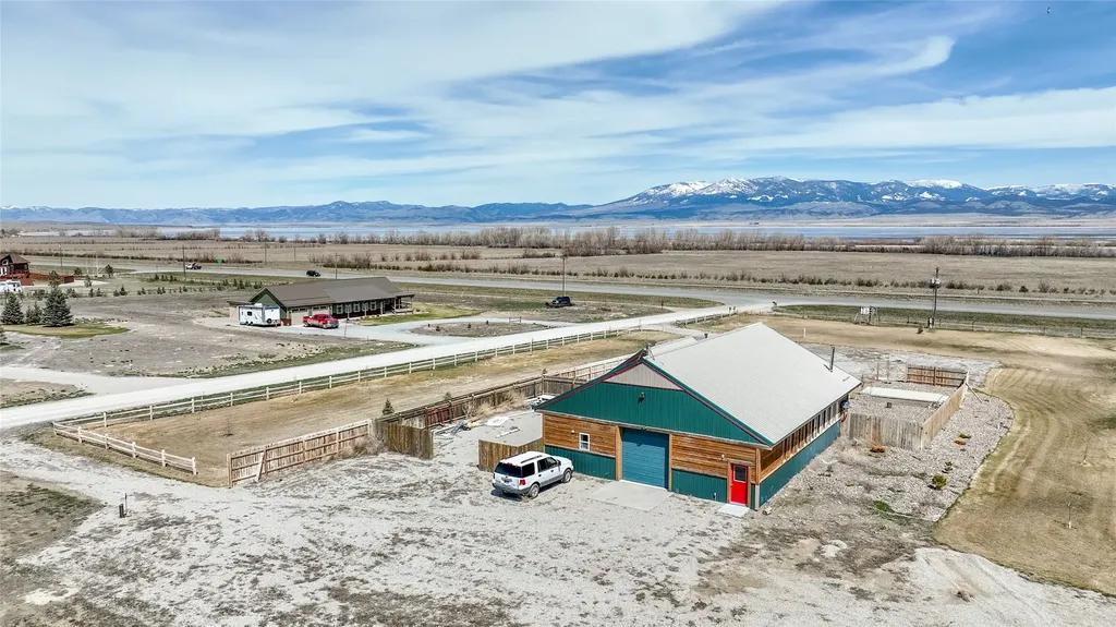 7 Grandview Loop Townsend MT 59644