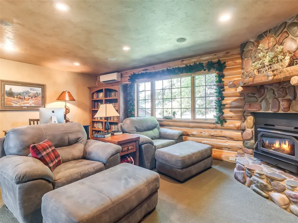 556 Windy Acres Drive Columbia Falls MT 59912