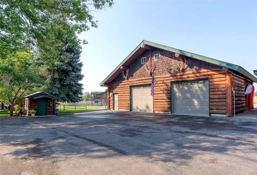 556 Windy Acres Drive Columbia Falls MT 59912