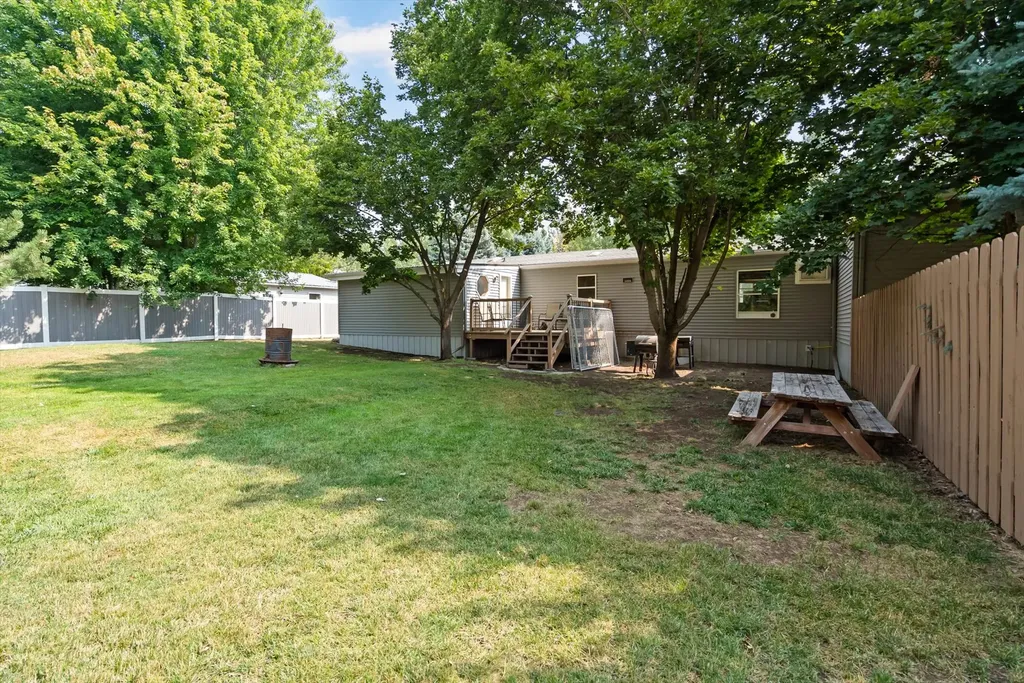300 Jay Hawk Lane Columbia Falls MT 59912