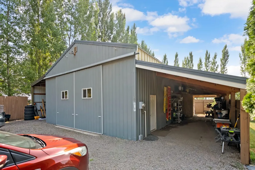300 Jay Hawk Lane Columbia Falls MT 59912