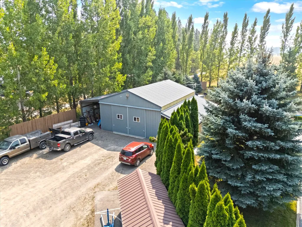 300 Jay Hawk Lane Columbia Falls MT 59912
