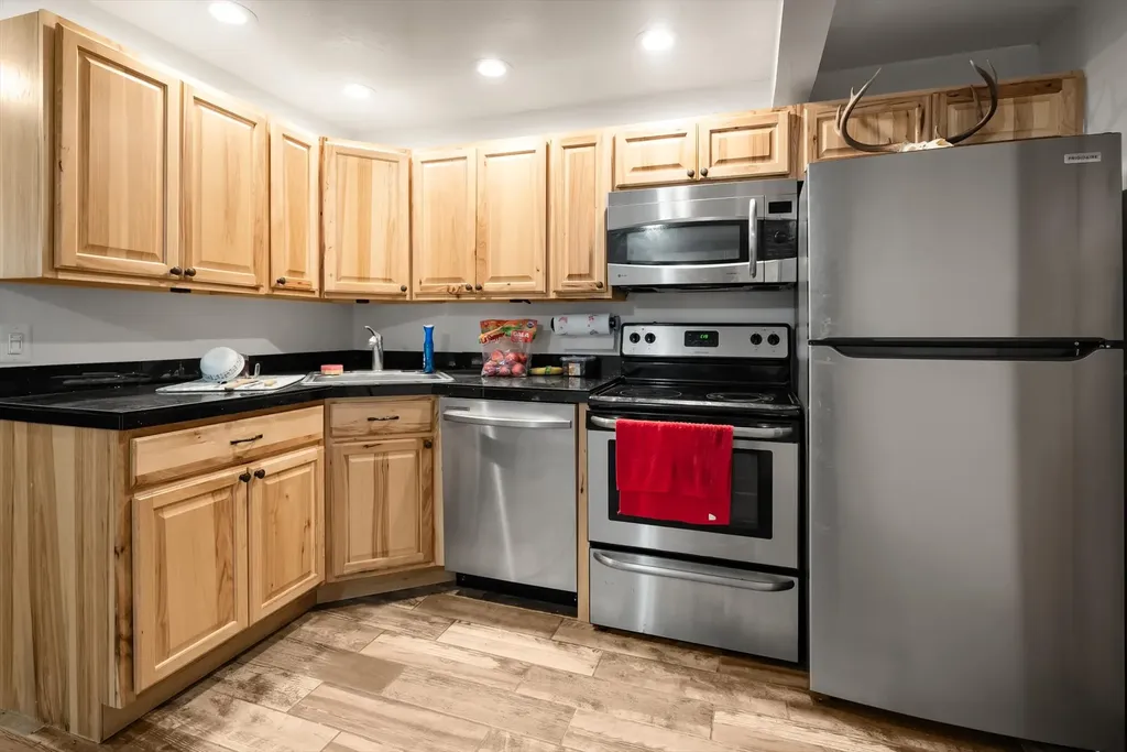300 Jay Hawk Lane Columbia Falls MT 59912