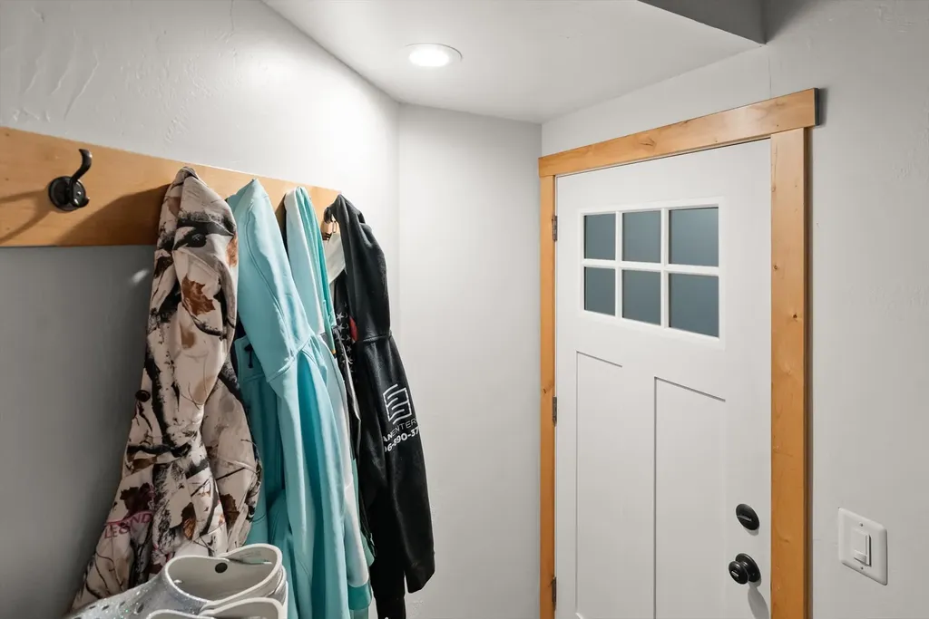 300 Jay Hawk Lane Columbia Falls MT 59912