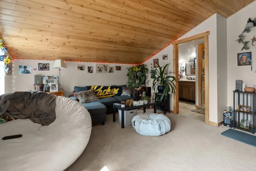 300 Jay Hawk Lane Columbia Falls MT 59912