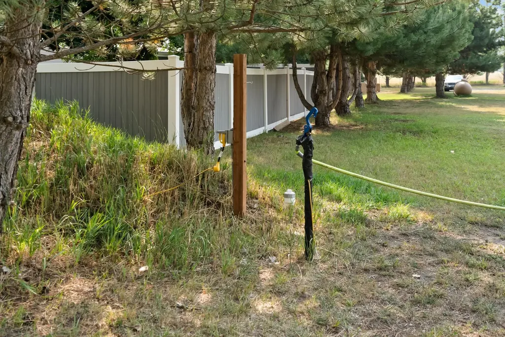 300 Jay Hawk Lane Columbia Falls MT 59912