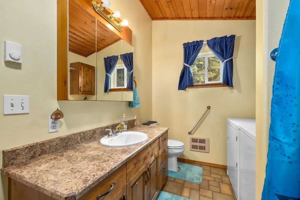 40961 Us Highway 93 Polson MT 59860