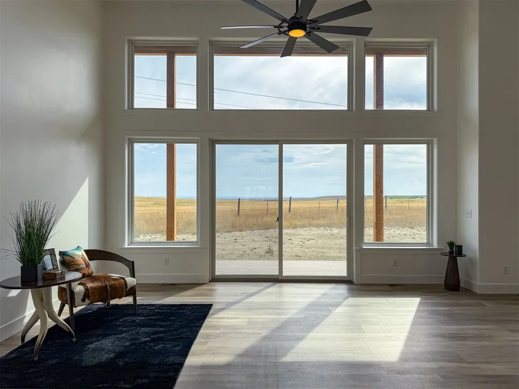 406 2nd Road SW Fairfield MT 59436