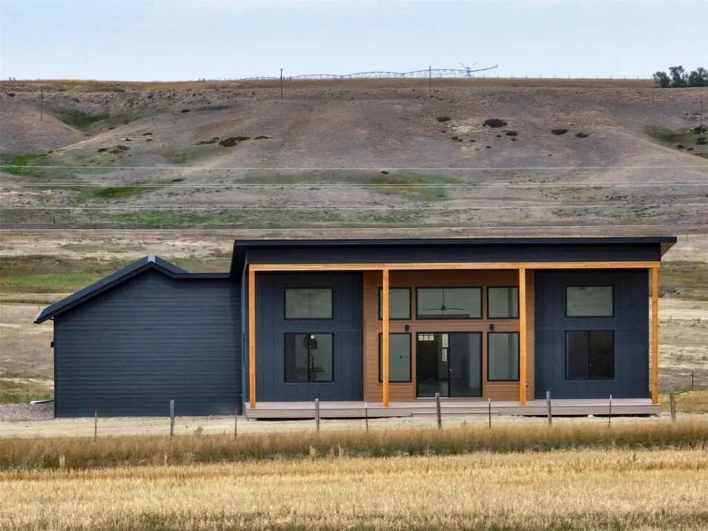 406 2nd Road SW Fairfield MT 59436