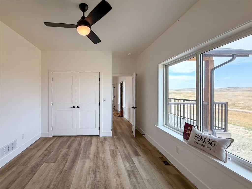 406 2nd Road SW Fairfield MT 59436