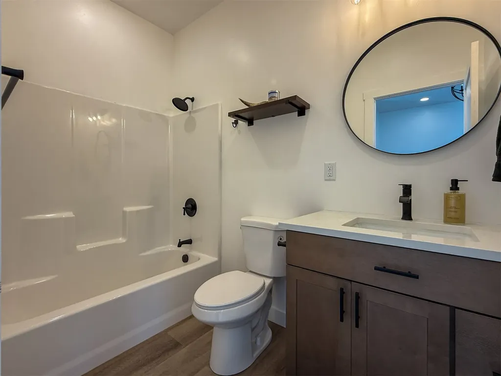 406 2nd Road SW Fairfield MT 59436