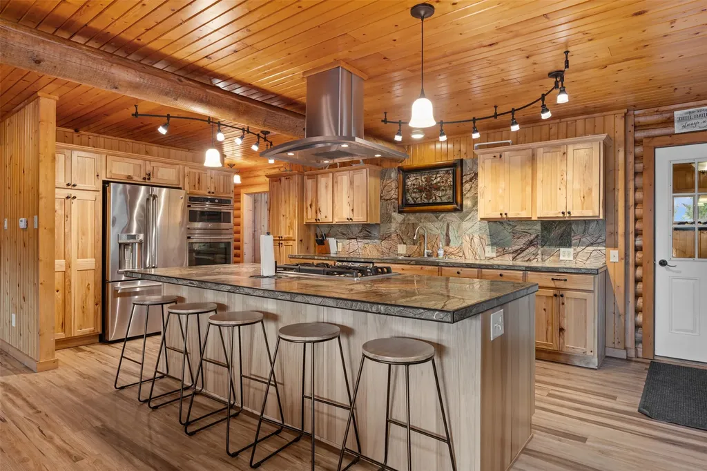 649 Grantsdale Road Hamilton MT 59840