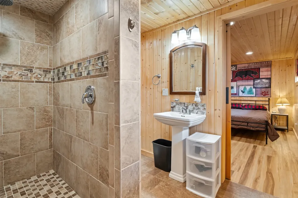 649 Grantsdale Road Hamilton MT 59840