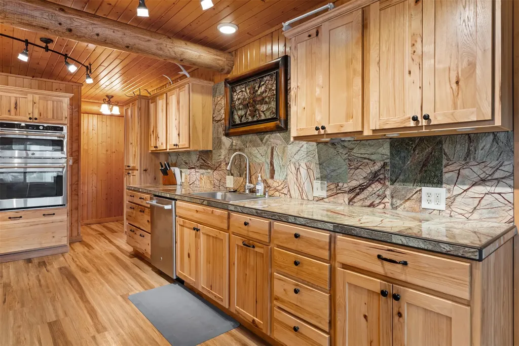649 Grantsdale Road Hamilton MT 59840