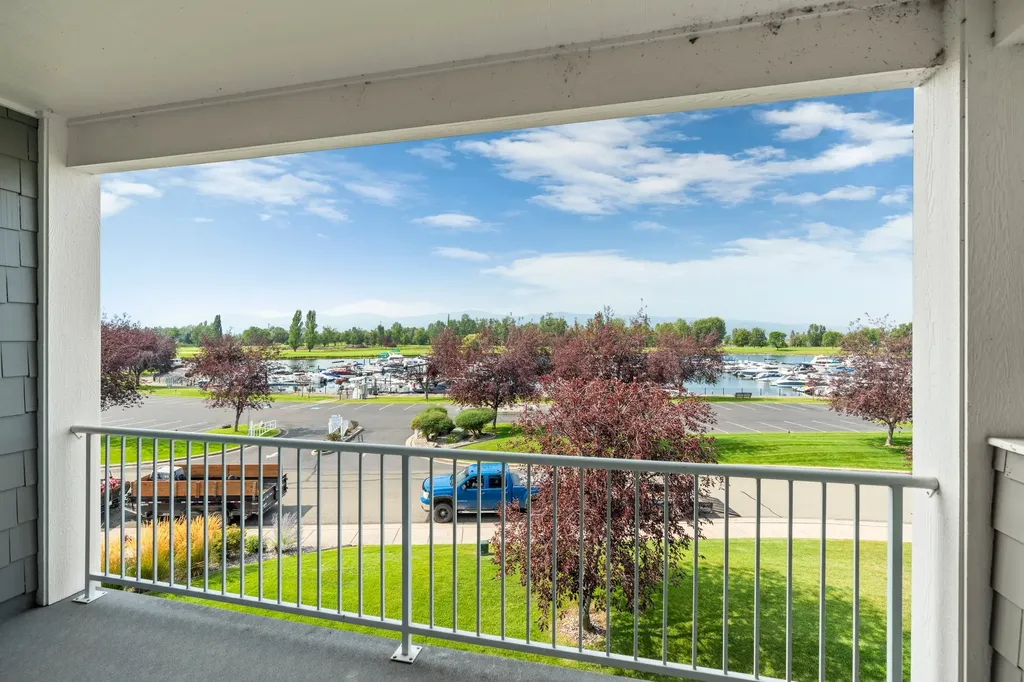 2084 Marina Court Bigfork MT 59911