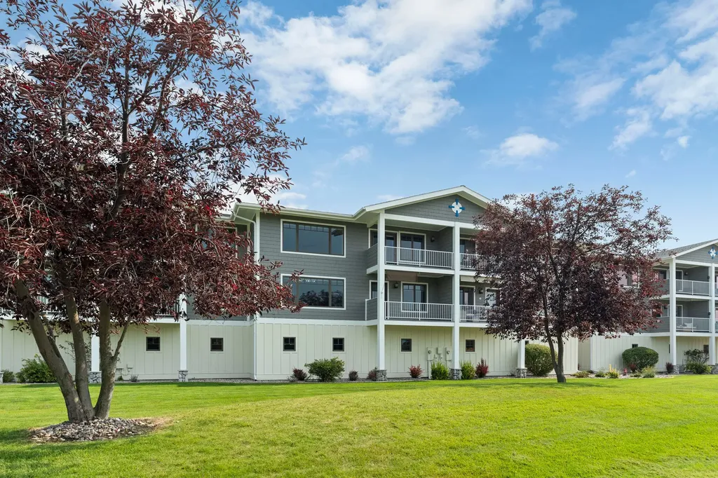 2084 Marina Court Bigfork MT 59911