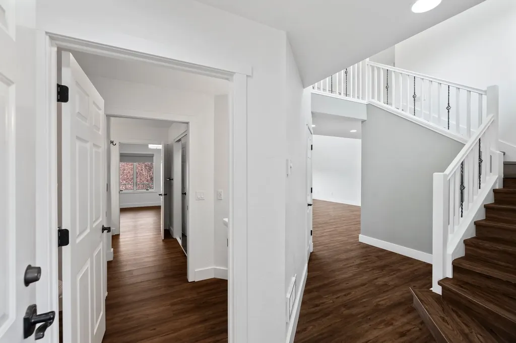2084 Marina Court Bigfork MT 59911