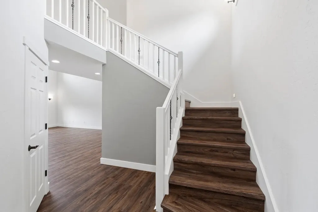 2084 Marina Court Bigfork MT 59911