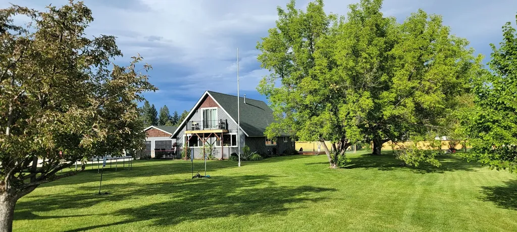 205 Mountain View Drive Victor MT 59875